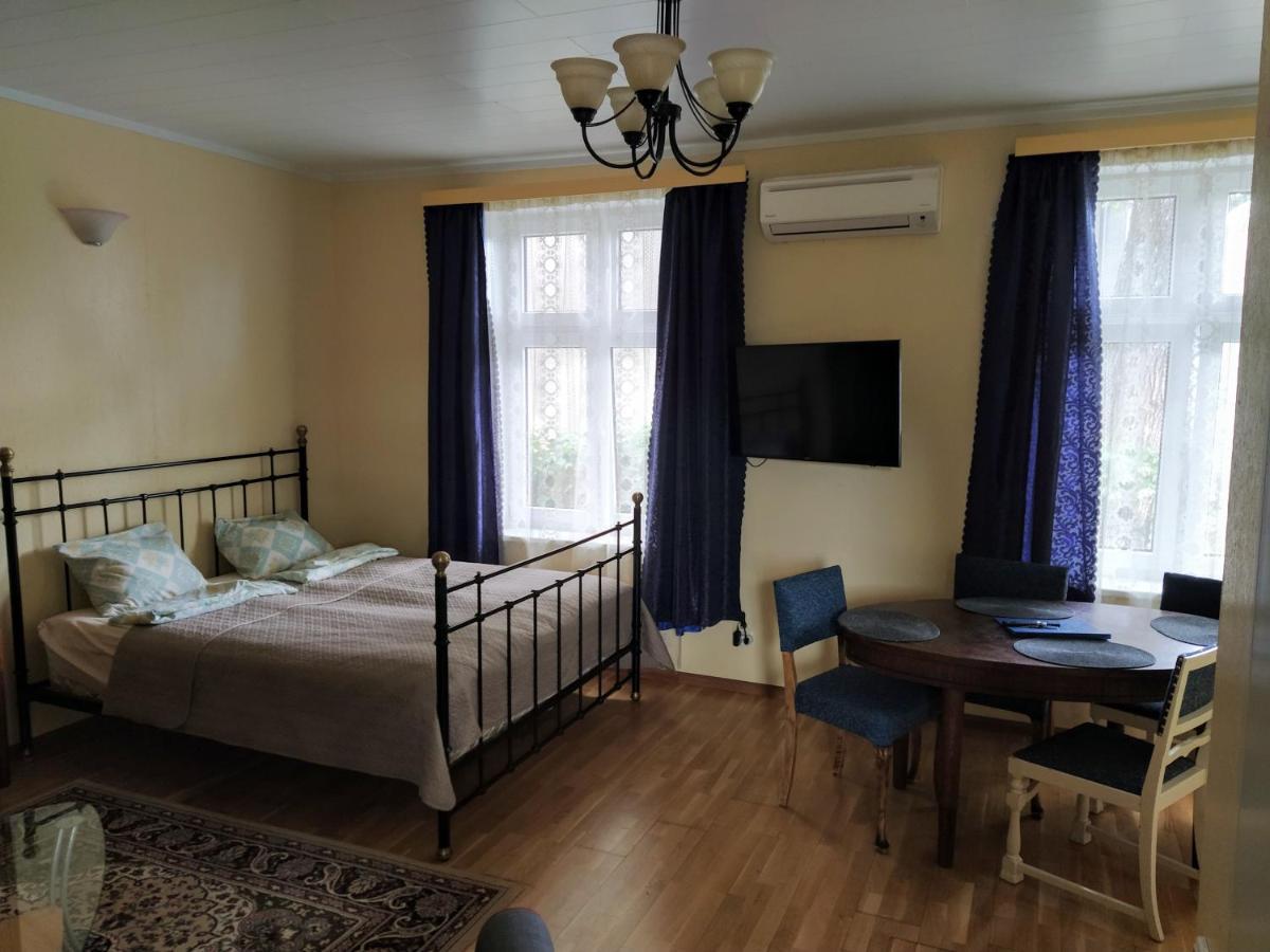 Karusselli 25 Apartments Parnu Ngoại thất bức ảnh